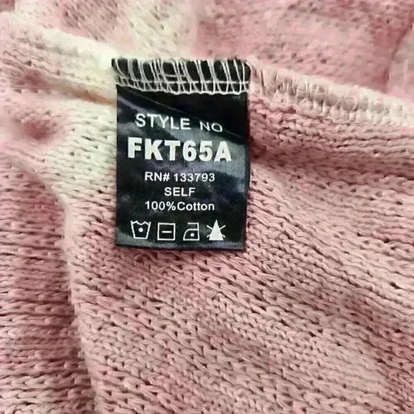 Comfy Size S POL Pastel Pink & Cream French Terry Swirl Top with Crochet Trim - Picture 8 of 16